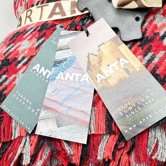 ANTA Plaid Throw Blanket 50"x60" 100% Merino Wool Red Black Grey NWT - Picture 3 of 10